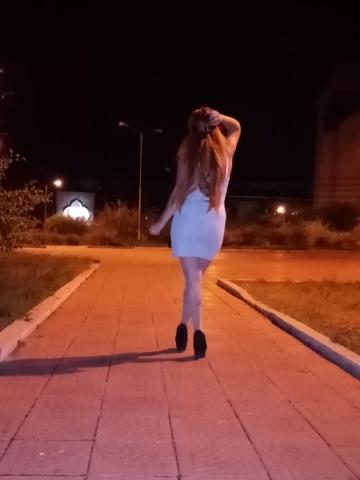 Грета Тёмная Блондинка фото 2